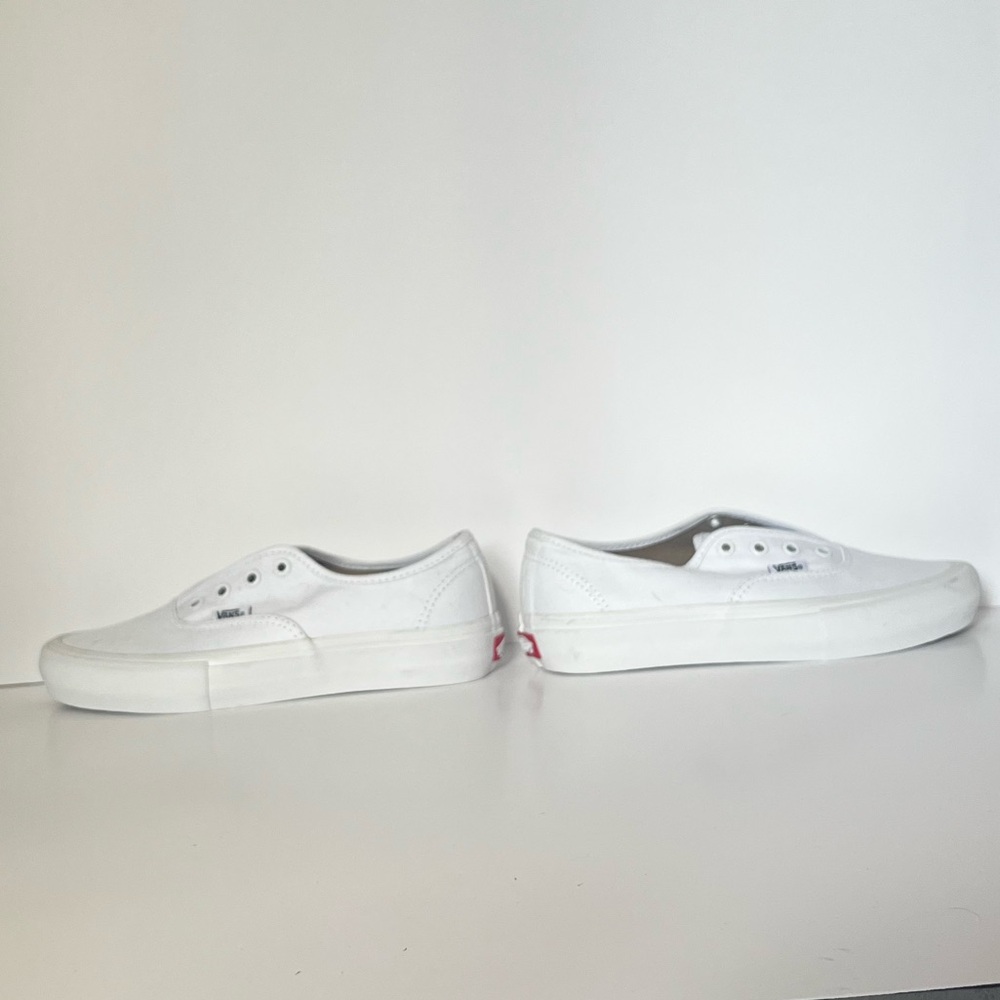 Vans White Canvas Sneakers PRO